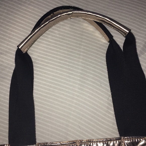 VS ROSE GOLD COOLER BAG - Picture 11 of 12